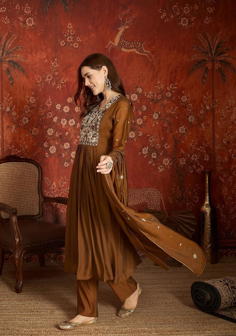 Brown Embroidered Chanderi Kurta Set - Indya