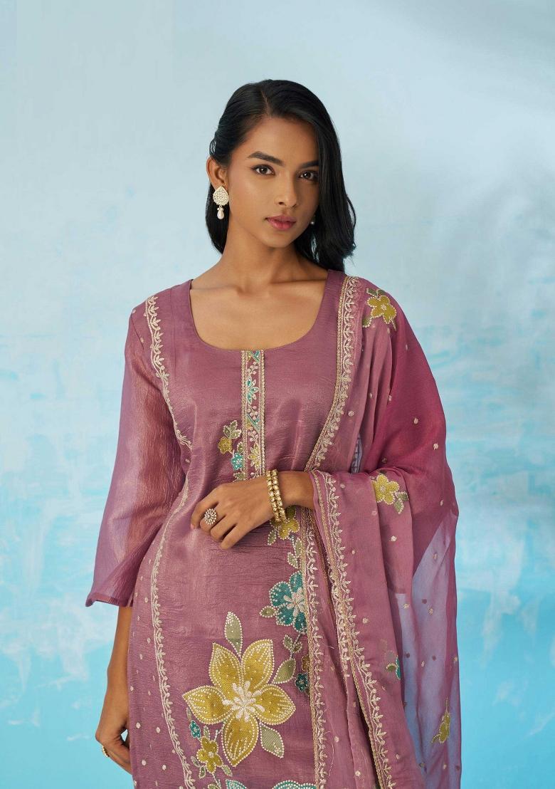 Lavender Embroidered Crushed Kurta Set - Indya