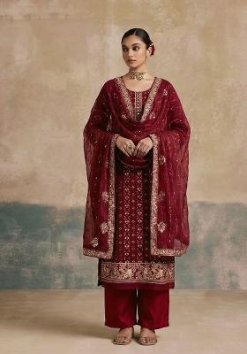 Magenta Embroidered Georgette Kurta Set