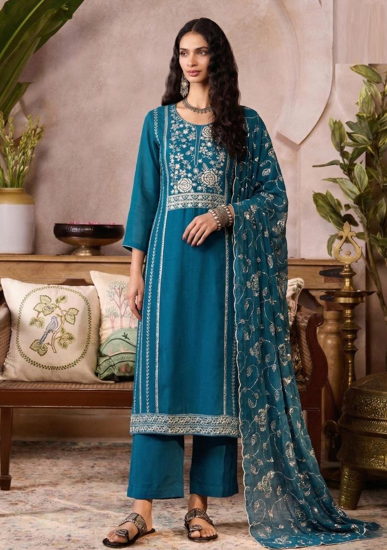 Blue Embroidered Organza Kurta Set - Indya