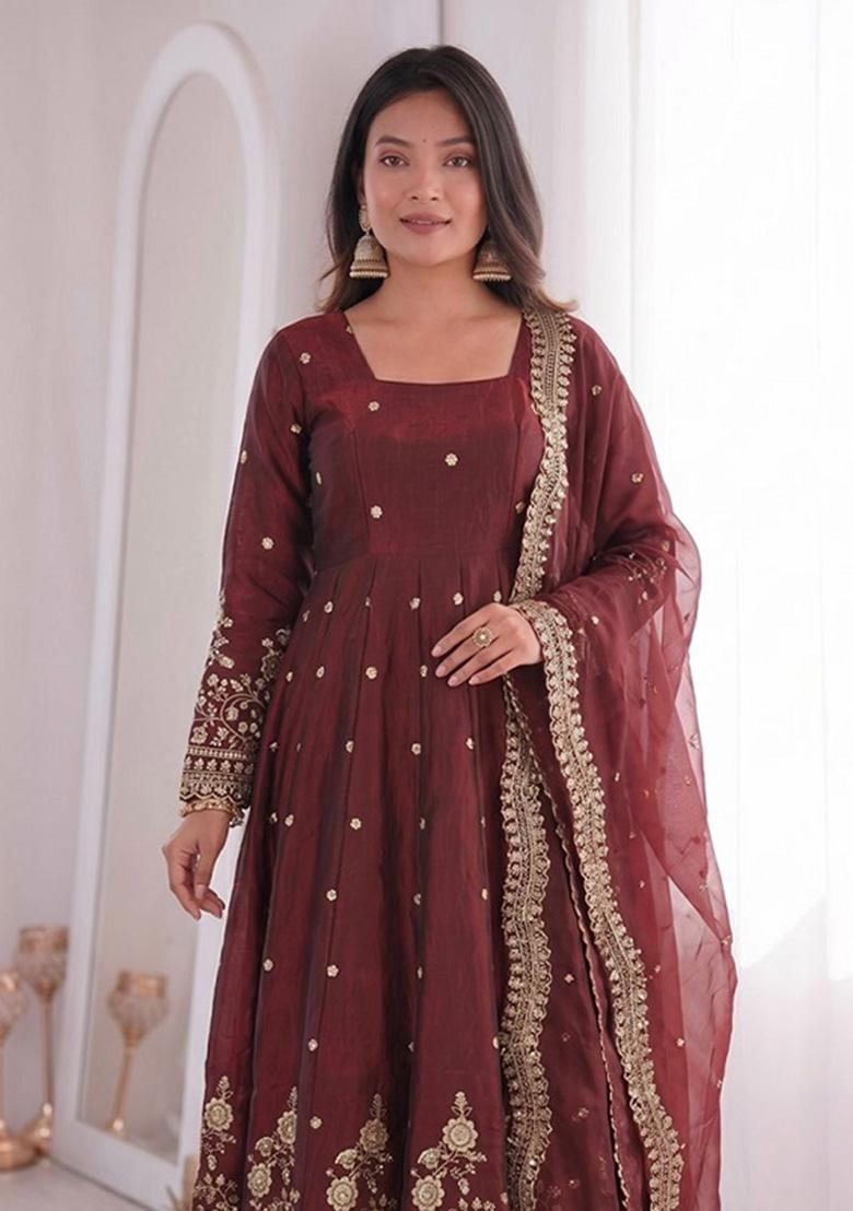 Maroon Sequin Work Silk Kurta Set - Indya
