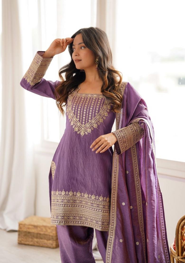 Onion Pink Sequin Work Silk Kurta Set - Indya