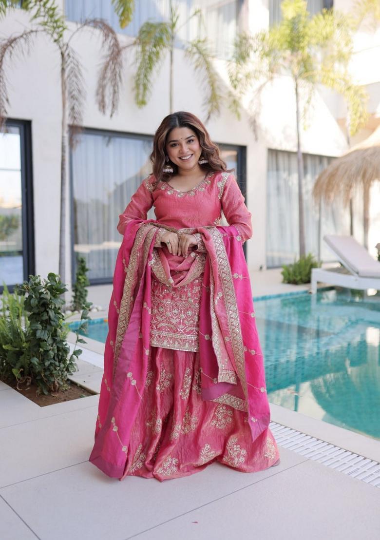 Peach Sequin Work Silk Kurta Set - Indya