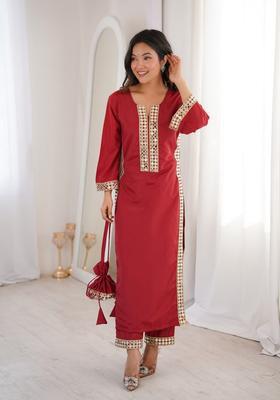Maroon Mirror Work Crepe Kurta Set
