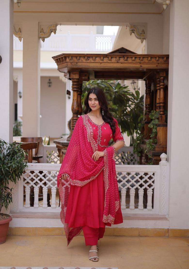 Pink Beads Work Silk Kurta Set - Indya
