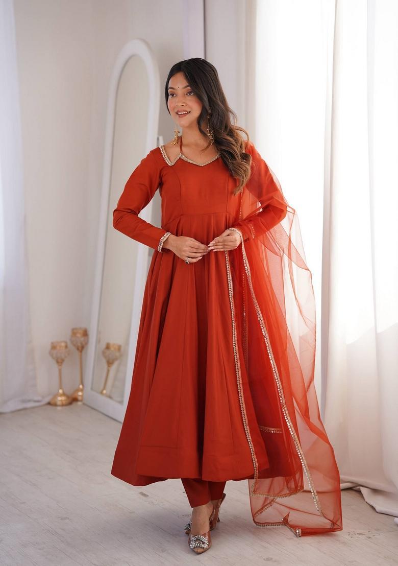 Orange Mirror Work Chanderi Kurta Set - Indya