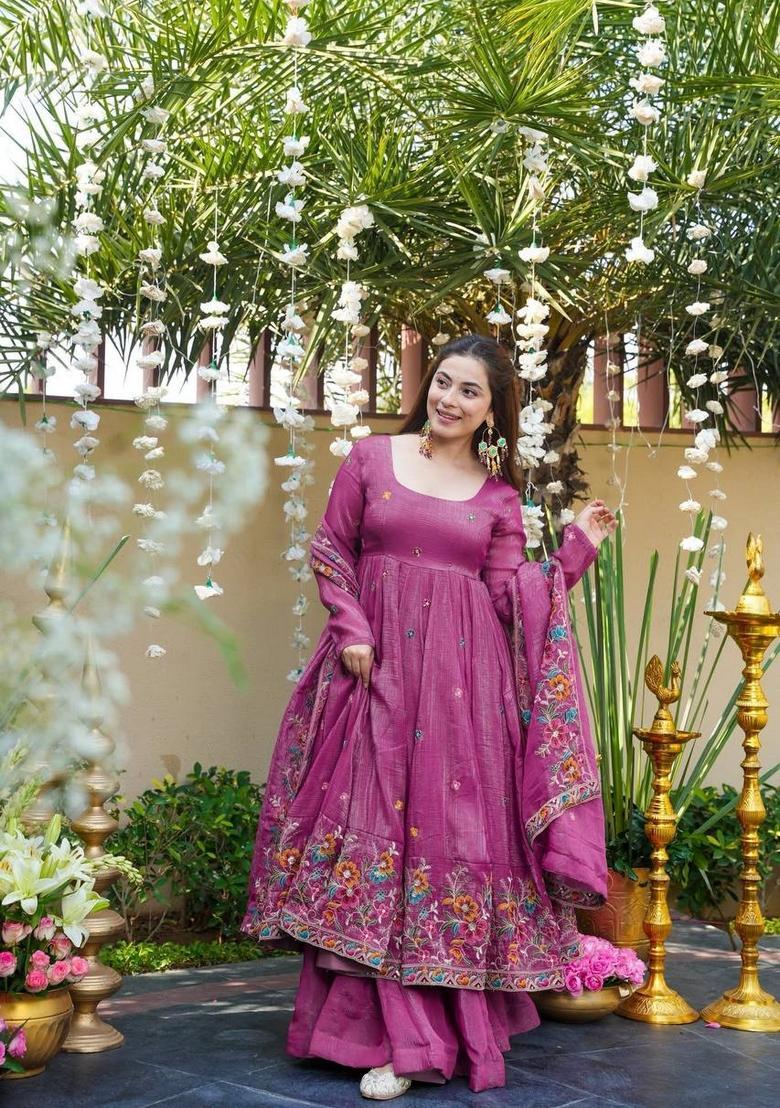 Rose Sequin Work Silk Kurta Set - Indya