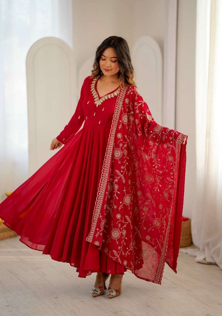 Red Embroidered Georgette Kurta Set - Indya