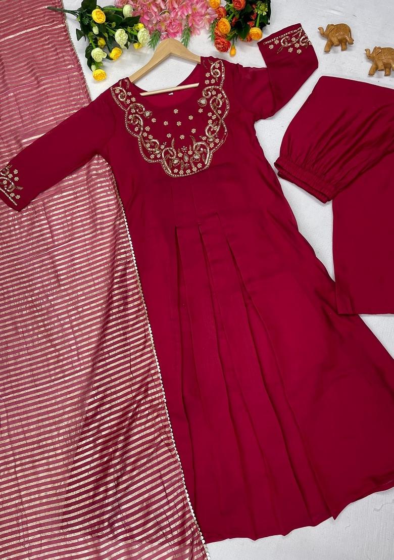 Red Embroidered Silk Kurta Set - Indya
