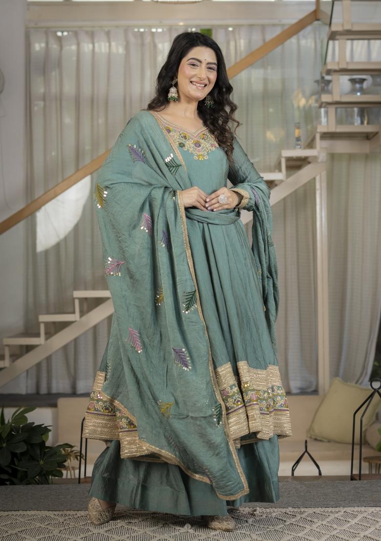 Blue Embroidered Silk Kurta Set - Indya