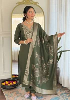 Mehendi Green Embroidered Cotton Kurta Set
