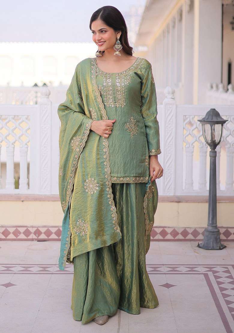 Pista Embroidered Vichitra Kurta Set - Indya