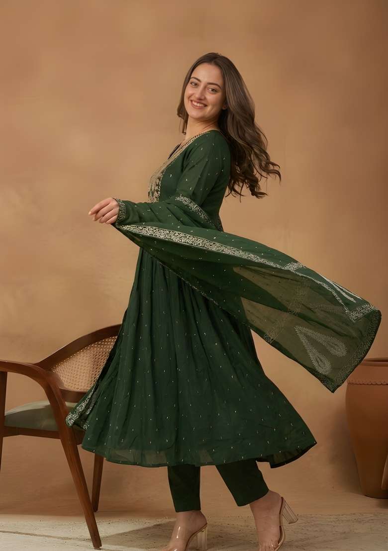 Green Embroidered Cotton Kurta Set - Indya