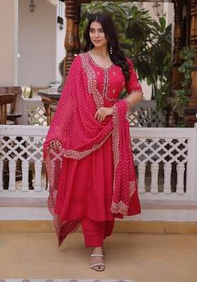 Pink Embroidered Chanderi Kurta Set
