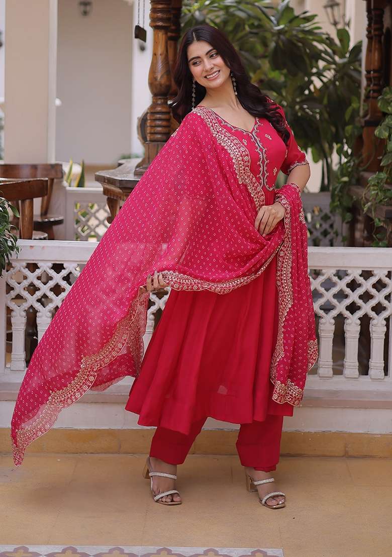 Pink Embroidered Chanderi Kurta Set - Indya