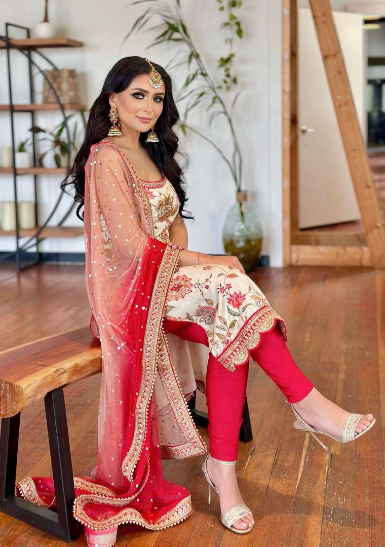Cream Embroidered Silk Kurta Set - Indya