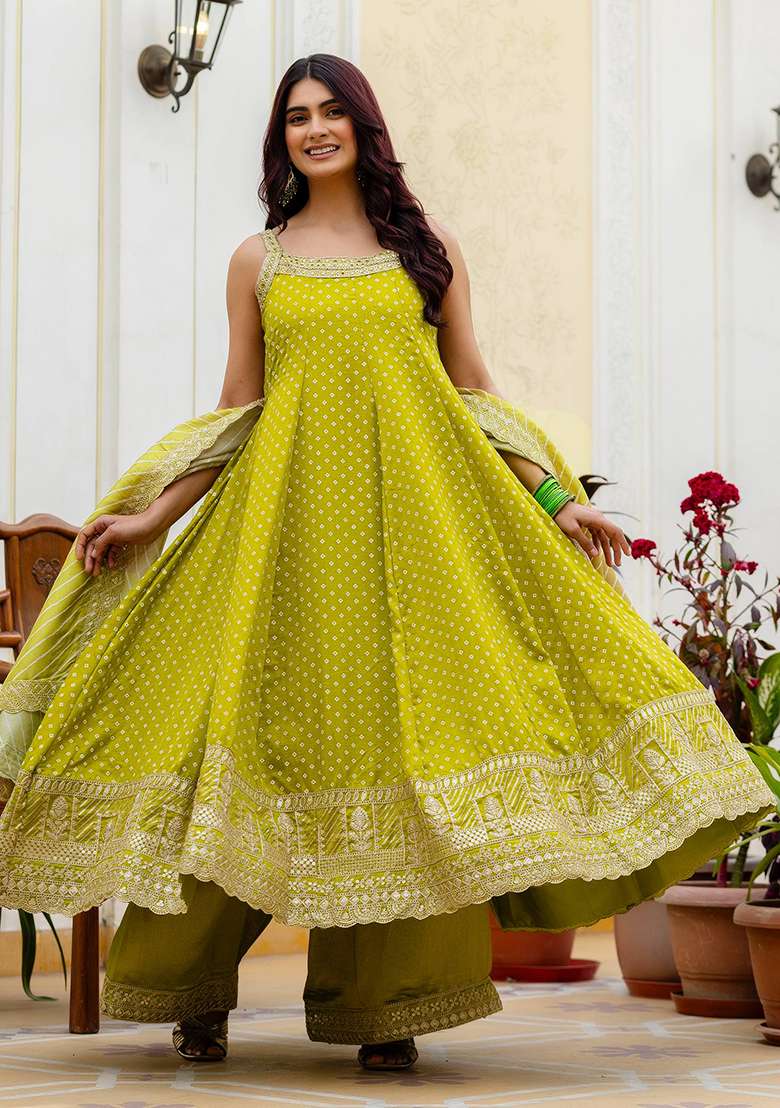 Perrot Embroidery Cotton Gown Set - Indya