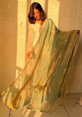 Pista Embroidery Silk Palazzo Set