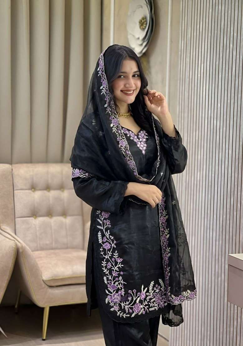 Black Embroidery Fendi Salwar Suit Set - Indya