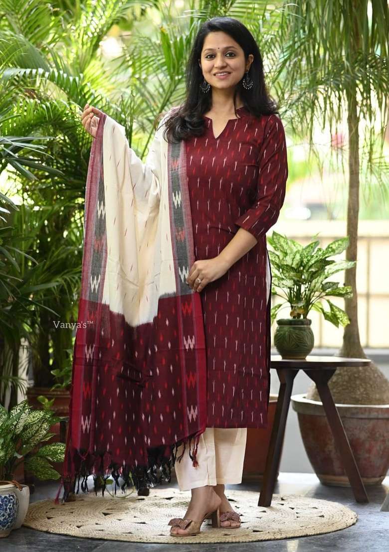 Maroon Printed Cotton Kurta Set - Indya