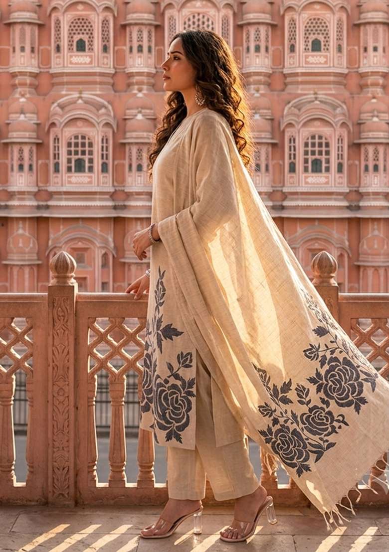 Off White Embroidered Cotton Kurta Set - Indya