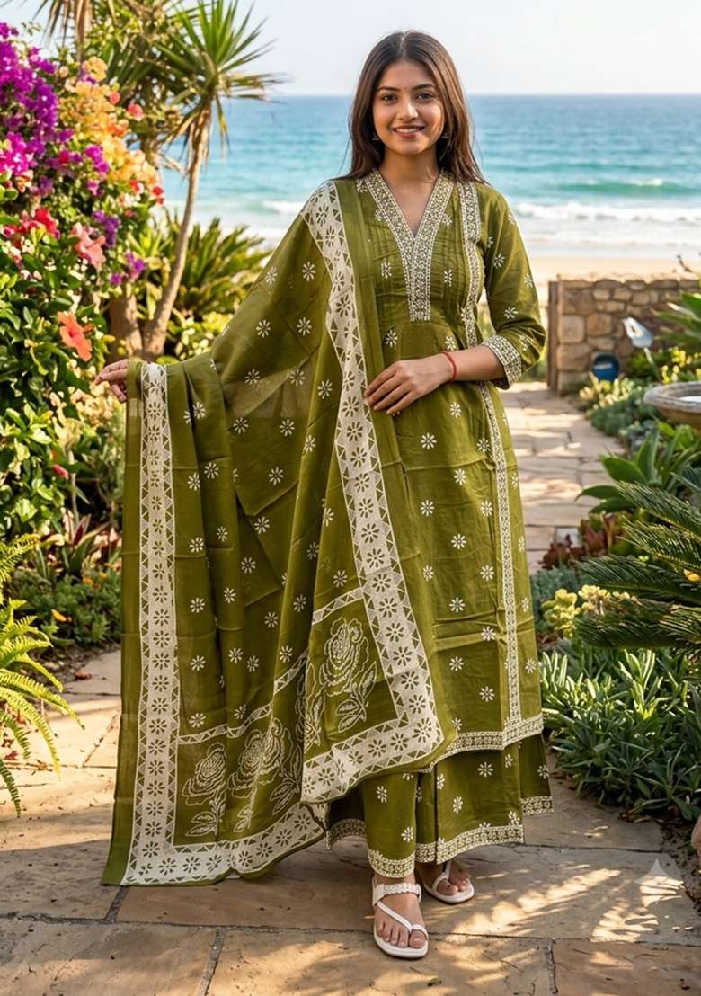 Green Printed Cotton Kurta Set - Indya