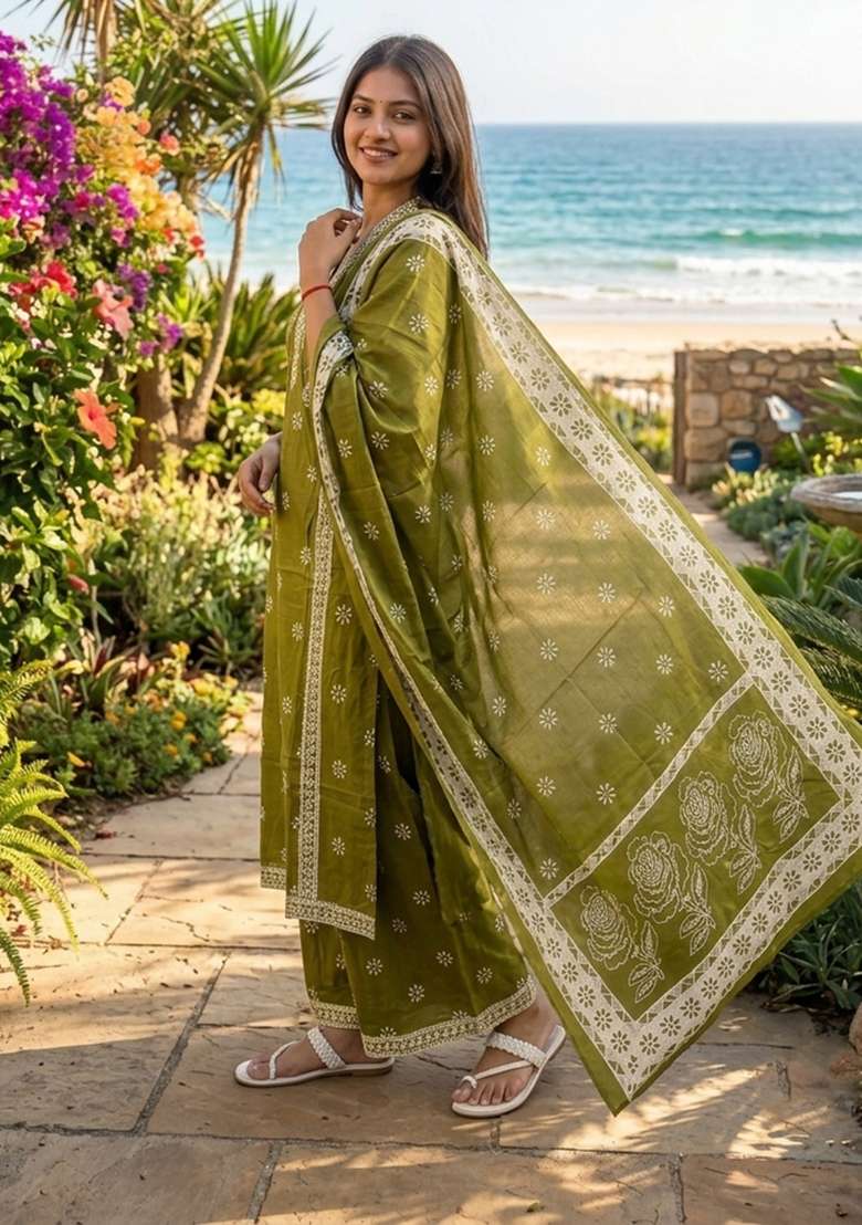 Green Printed Cotton Kurta Set - Indya