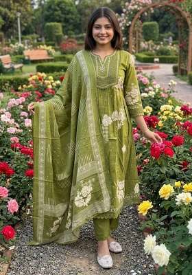 Green Printed Cotton Kurta Set