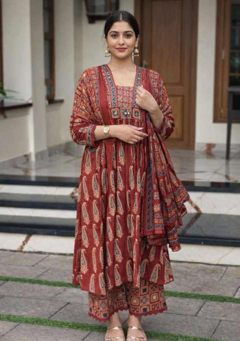Maroon Printed Cotton Kurta Set - Indya