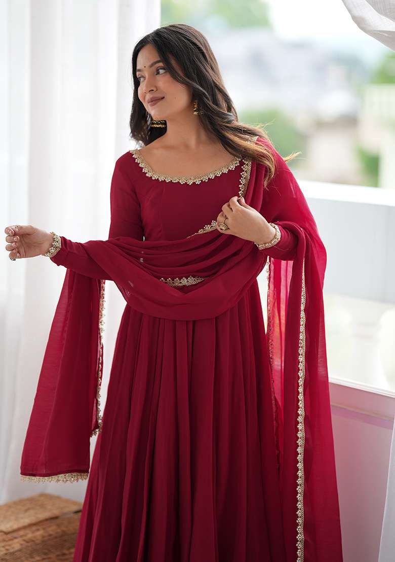 Maroon Lace Work Chanderi Anarkali Set - Indya