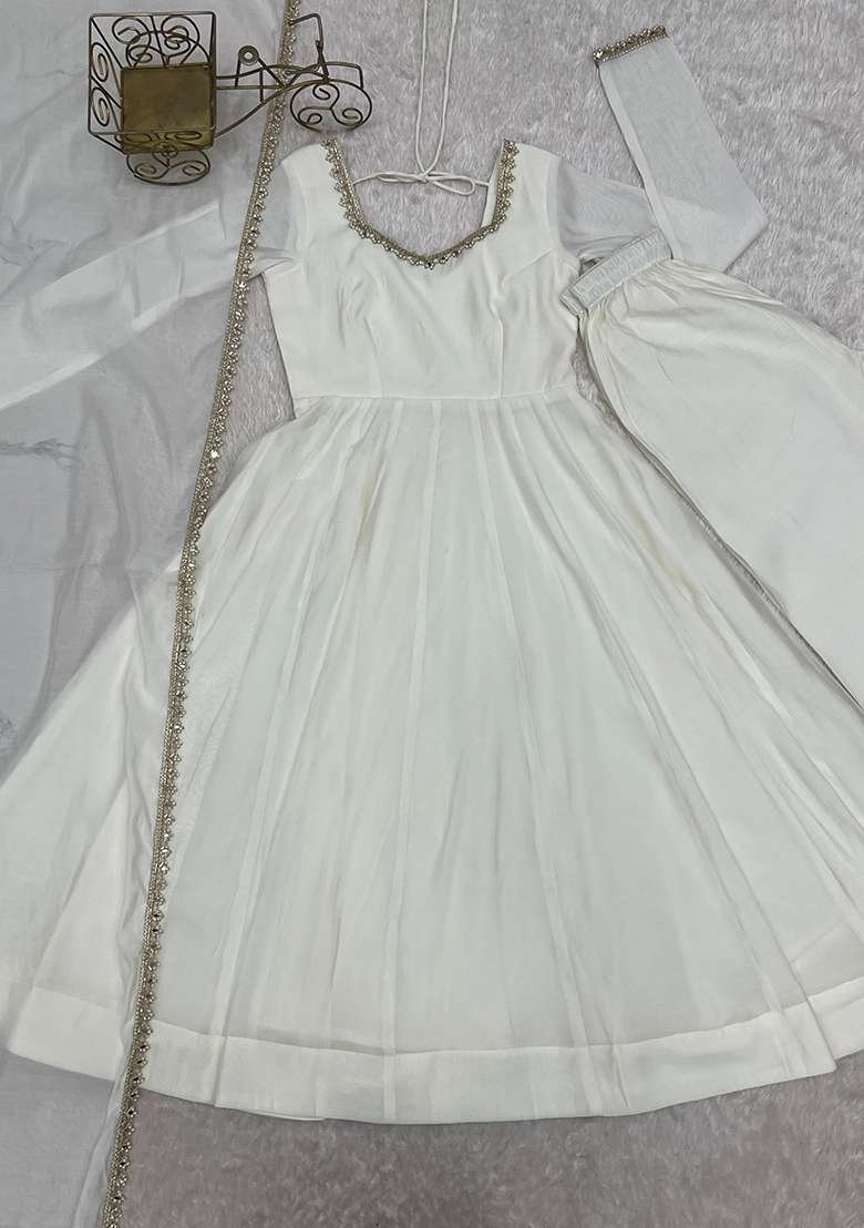 Off White Lace Work Chanderi Anarkali Set - Indya