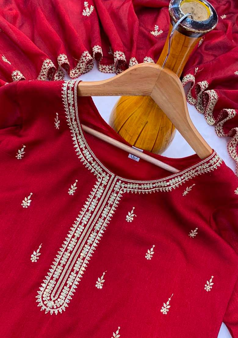 Maroon Embroidery Silk Kurta Set - Indya