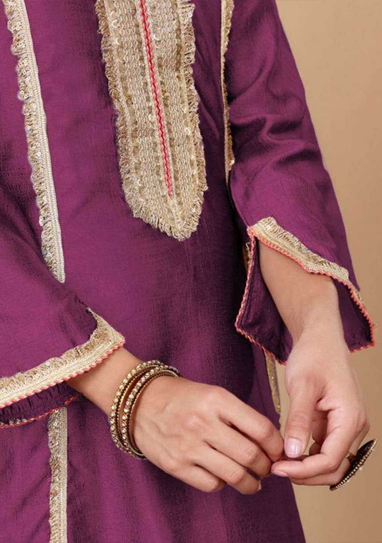 Purple Embroidery Silk Kurta Set - Indya