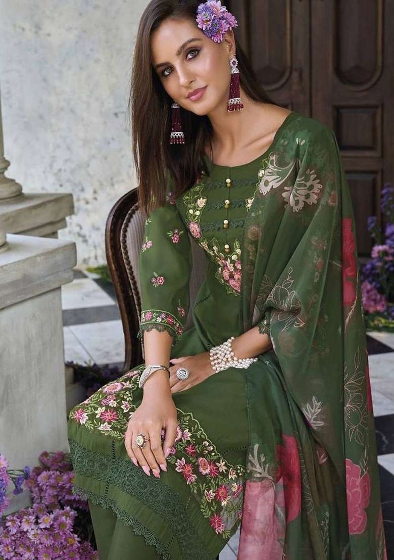 Green Embroidery Cotton Kurta Set - Indya