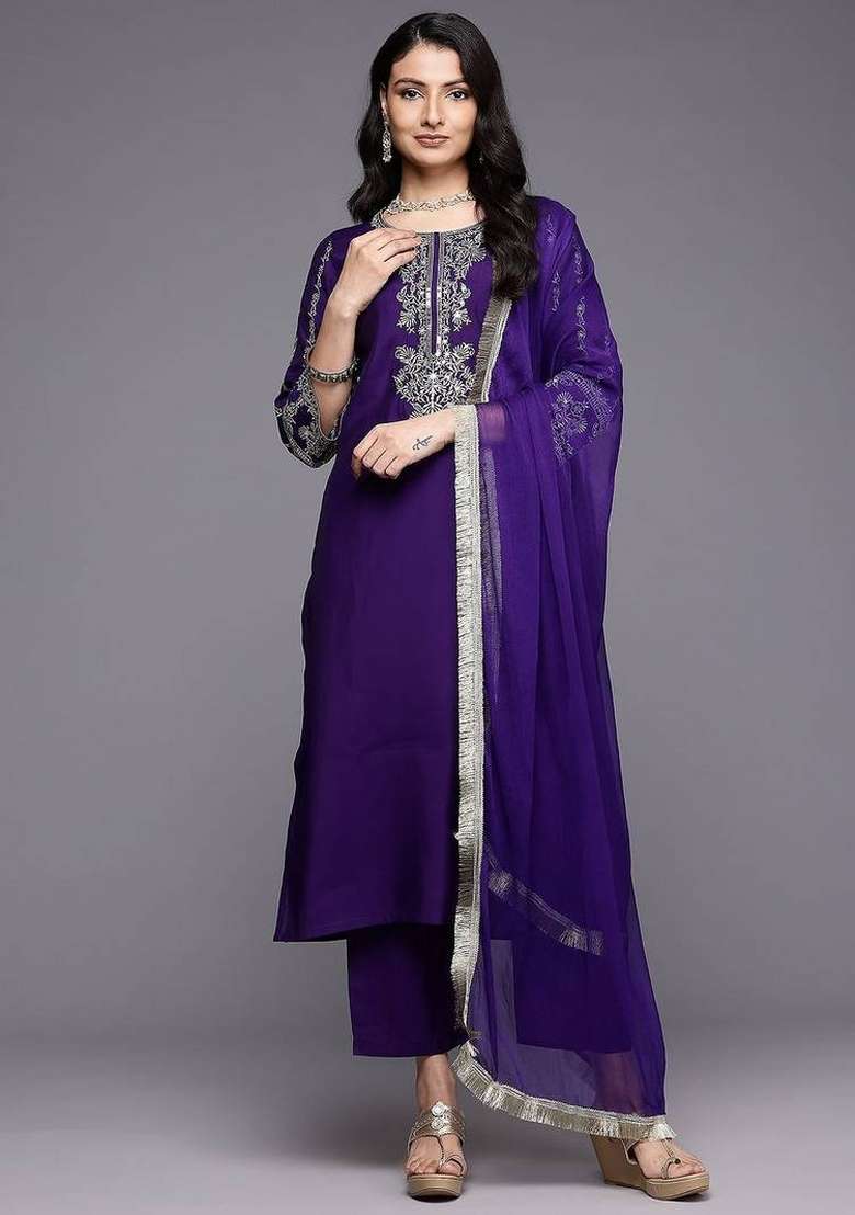 Navy Blue Embroidery Silk Kurta Set - Indya