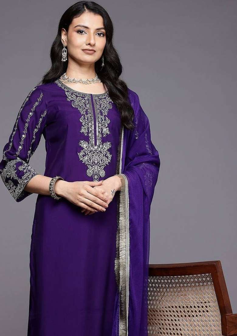 Navy Blue Embroidery Silk Kurta Set - Indya