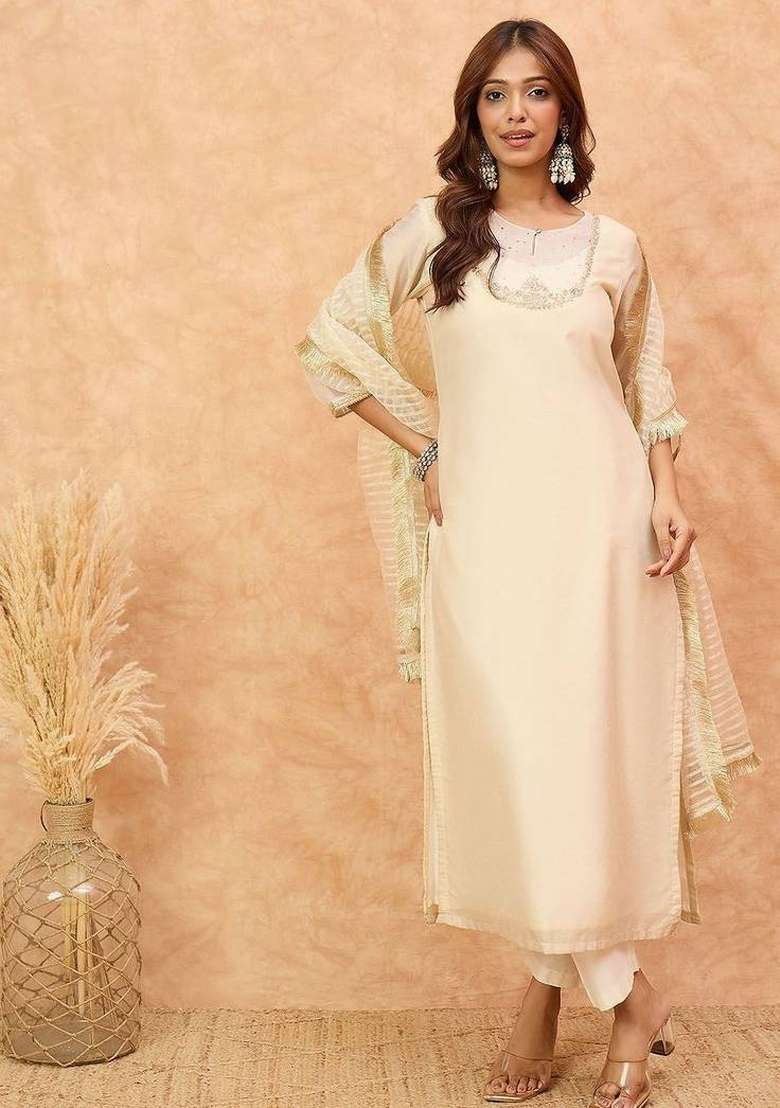 Off White Embroidery Silk Kurta Set - Indya