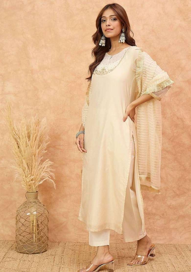 Off White Embroidery Silk Kurta Set - Indya