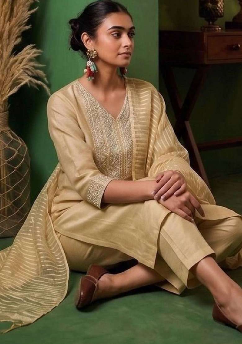 White Embroidery Silk Kurta Set - Indya
