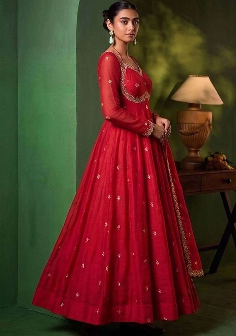 Magenta Embroidery Silk Kurta Set - Indya
