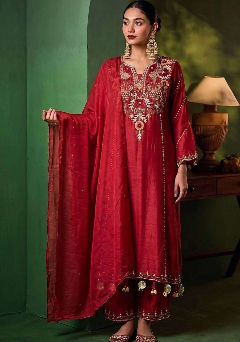 Red Embroidery Chanderi Kurta Set - Indya