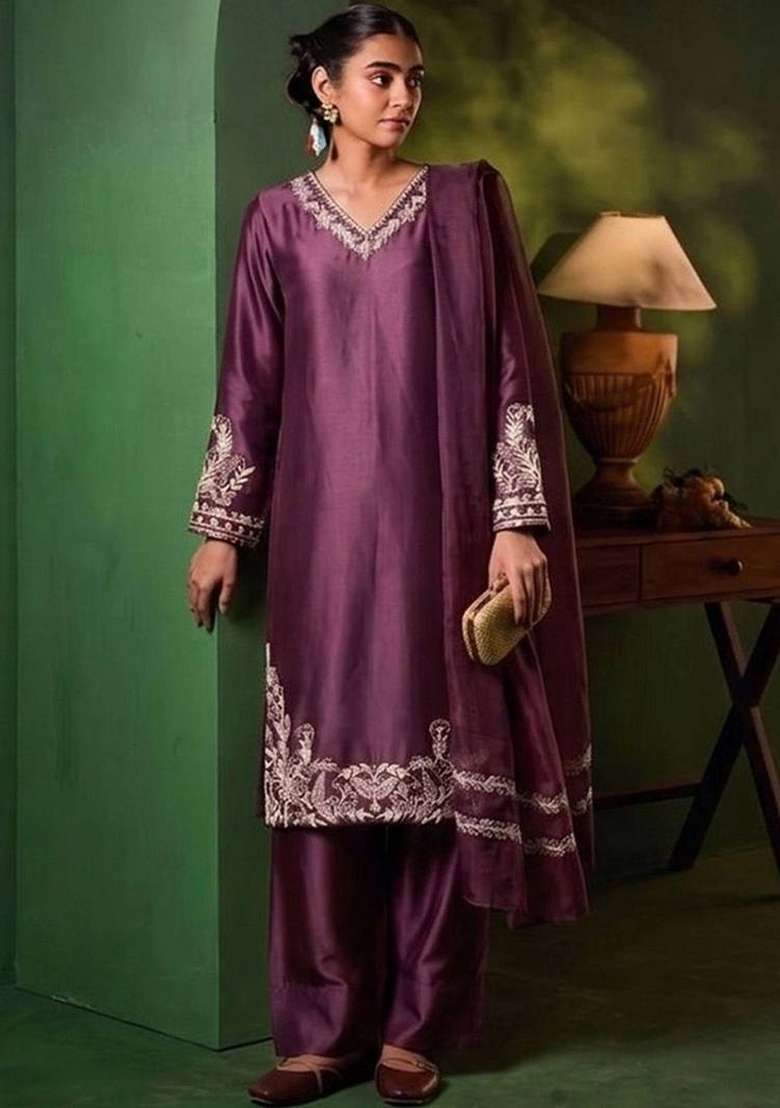 Purple Embroidery Silk Kurta Set - Indya