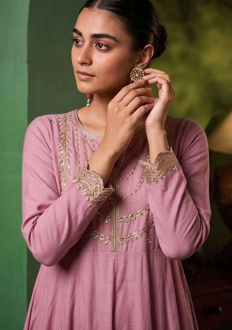 Pink Embroidery Silk Kurta Set - Indya