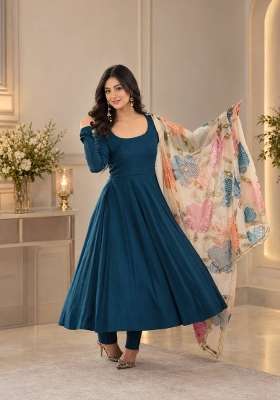 Blue Embroidery Silk Kurta Set
