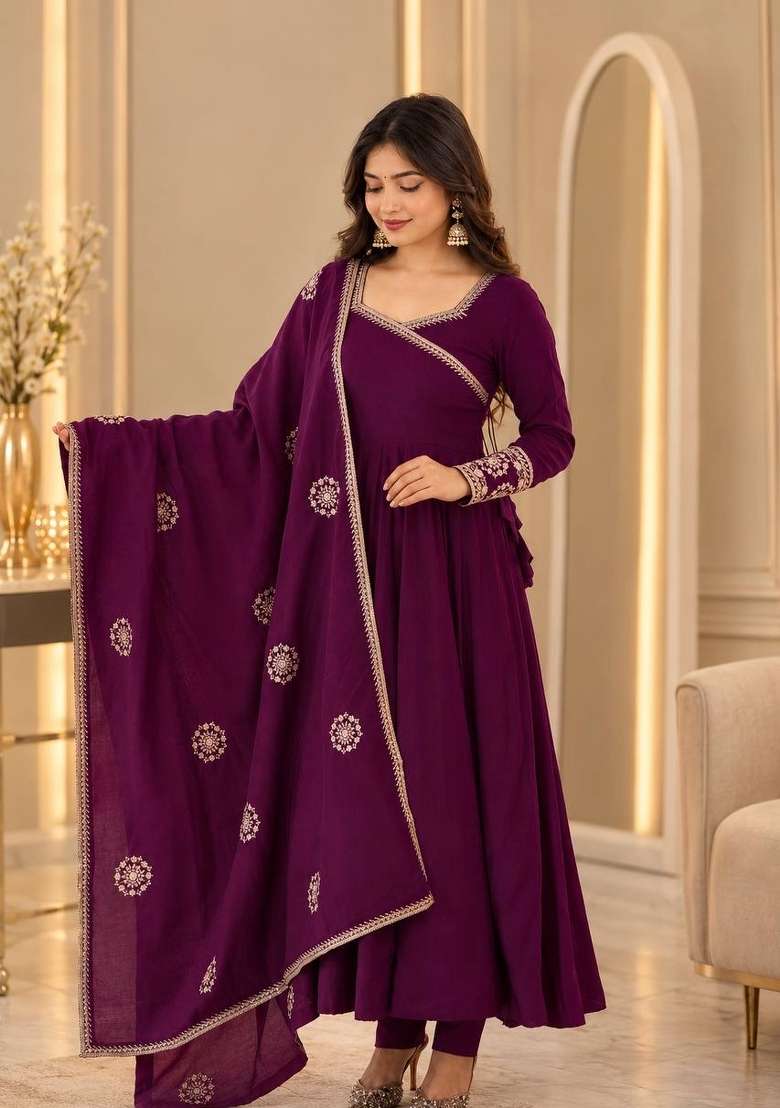Maroon Embroidery Silk Kurta Set - Indya