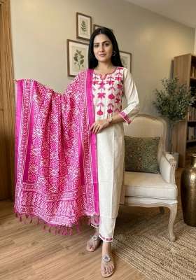 Off White Embroidery Cotton Kurta Set