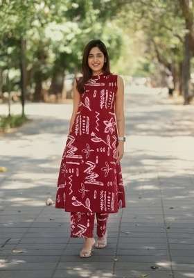Maroon Printed Cotton Kurta Set