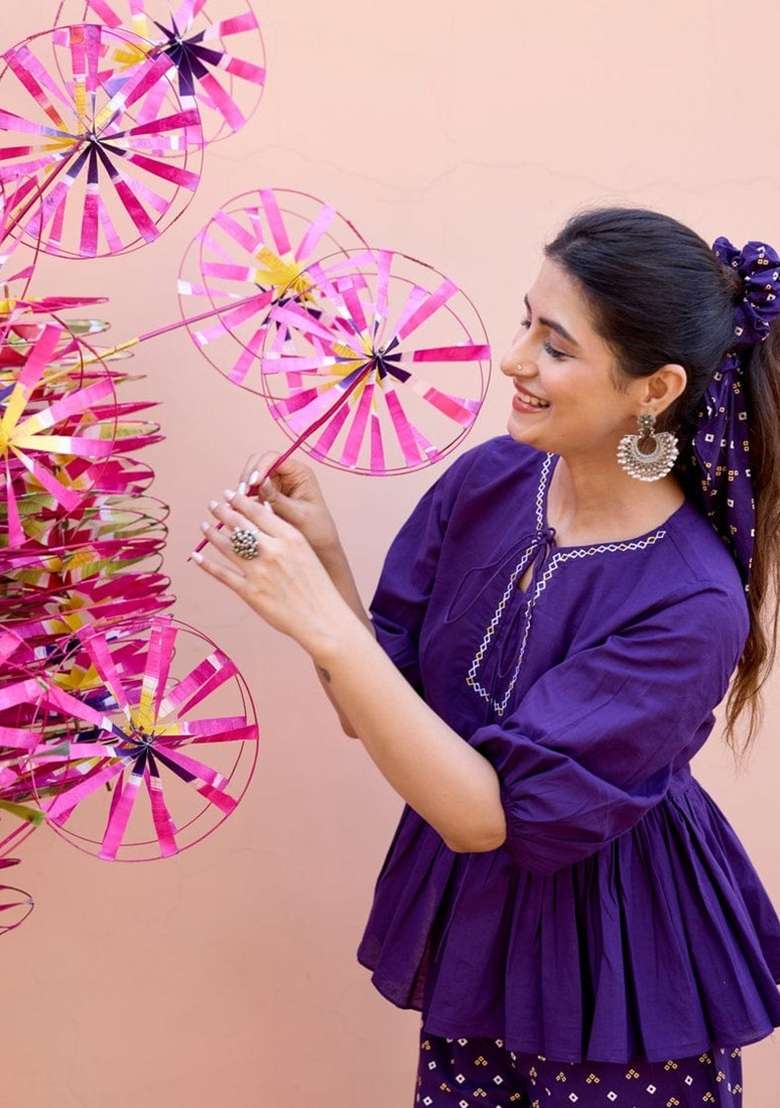 Purple Embroidery Cotton Kurta Set - Indya