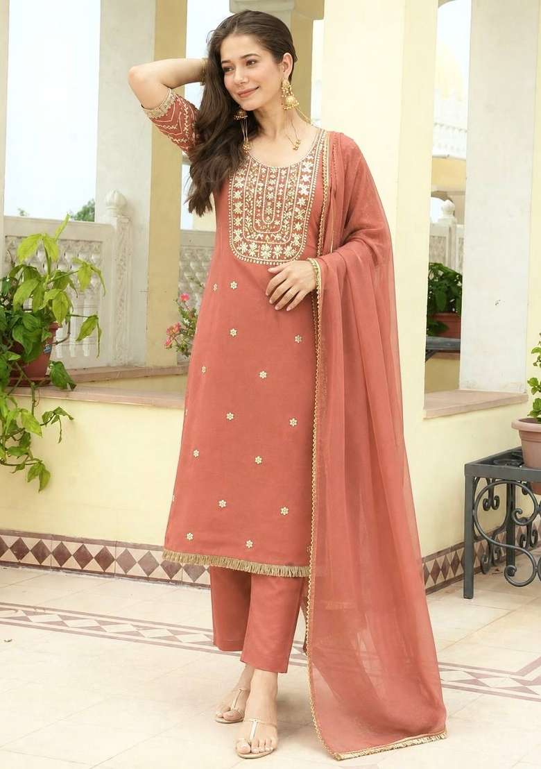 Peach Embroidery Roman Kurta Set - Indya