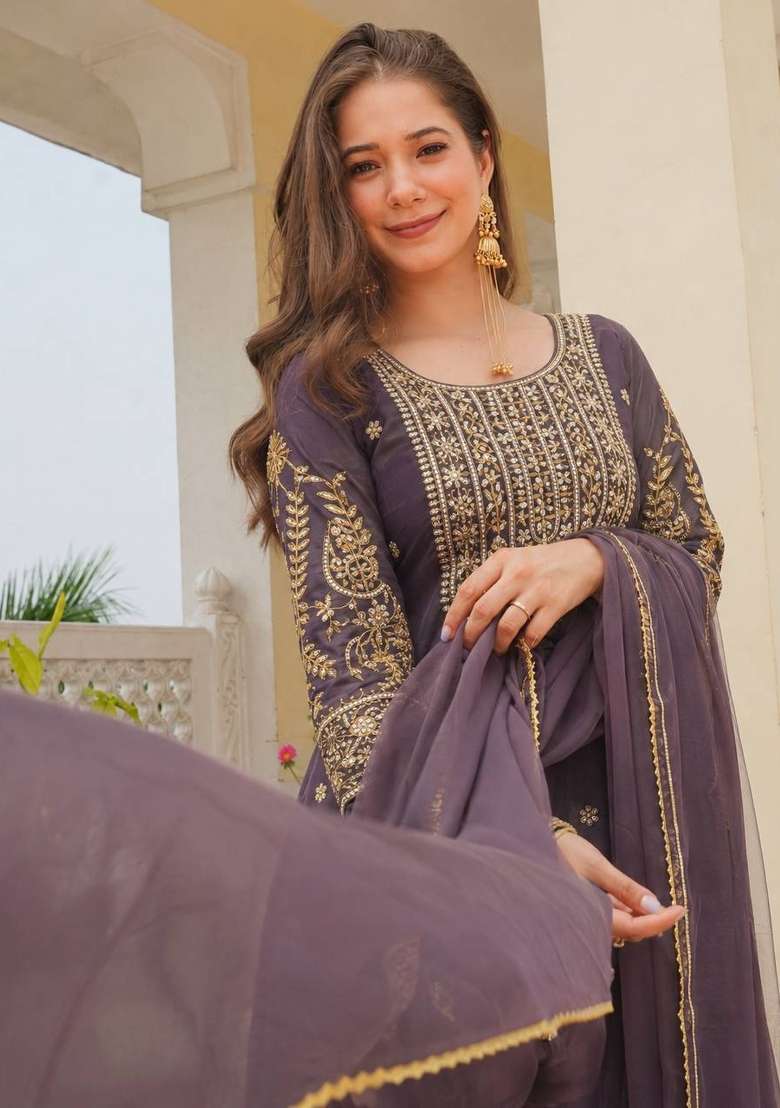 Purple Embroidery Roman Kurta Set - Indya